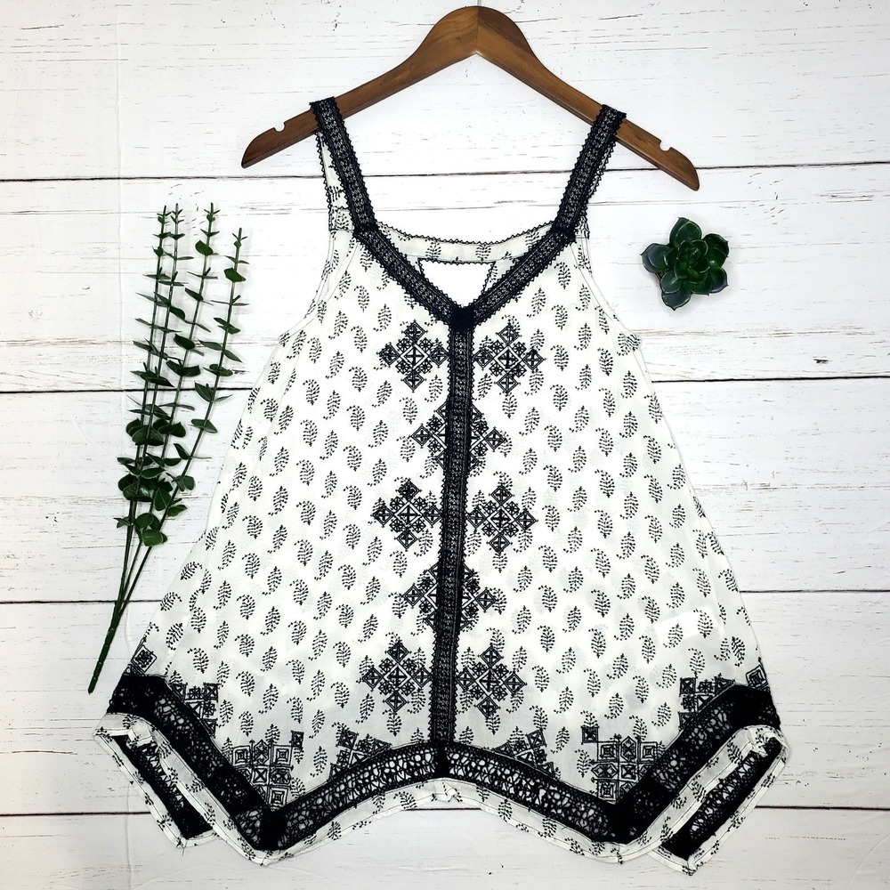 Lucky Brand White Black Lace Trim Handkerchief Hem Boho Tank Top XS